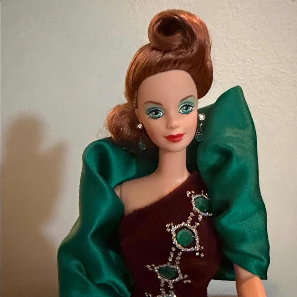 BOB MACKIE’S EMERALD EMBERS - Picture 3 of 4